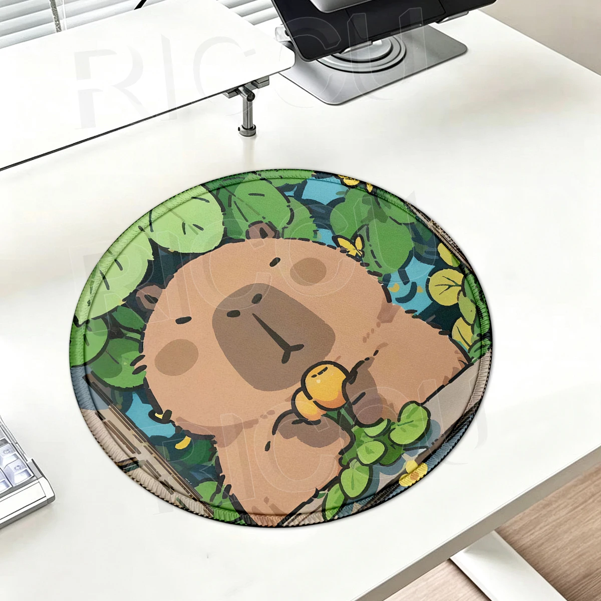 Capybara Cartoon Anti-Slip Round Mousepad - Home Office & Gaming Desk Accessory