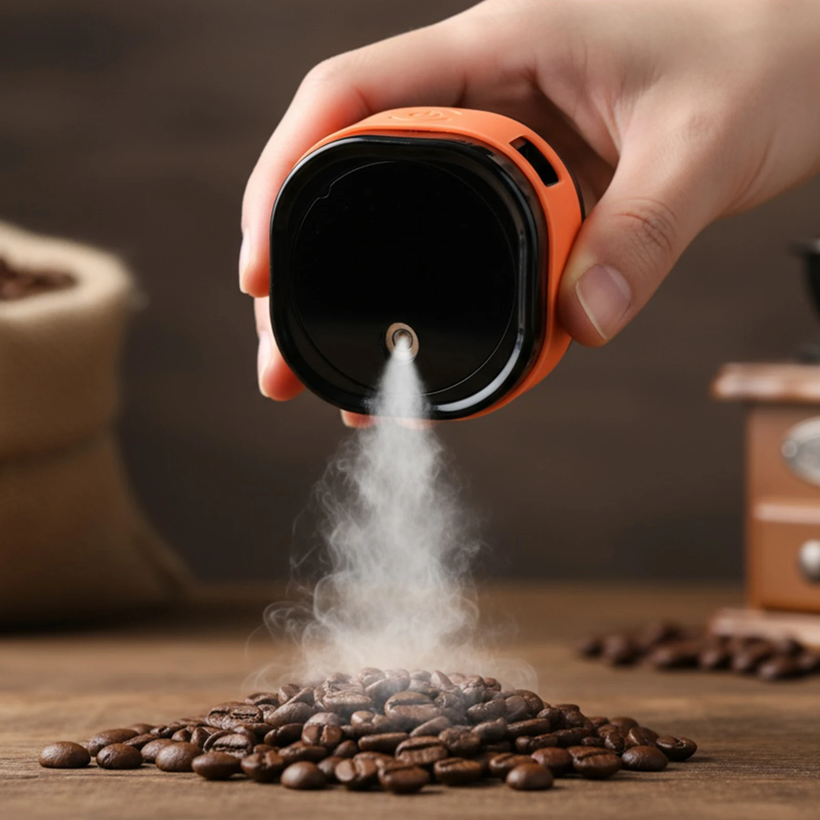 30ml Coffee Bean Atomizer with Magnetic Base Portable Nano Atomizer Electric Espresso Sprayer For Reducing Coffee Power Static