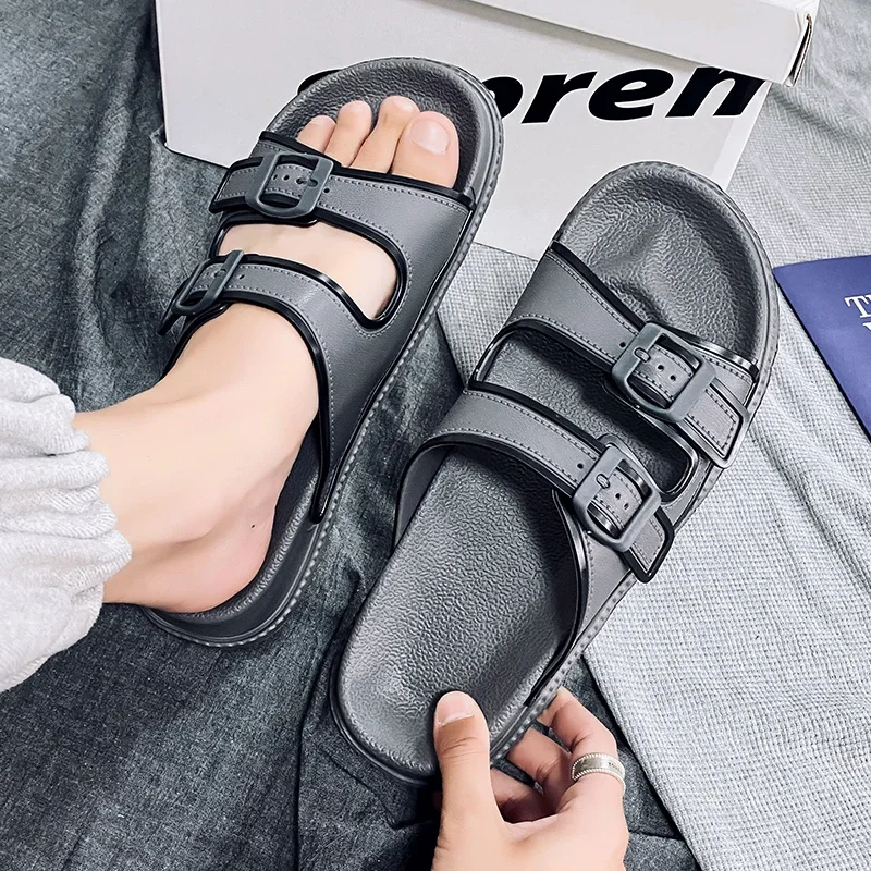Men's hot summer slippers Internet celebrity outdoor beach shoes casual flip-flops fashion trend Hong Kong style sports sandals