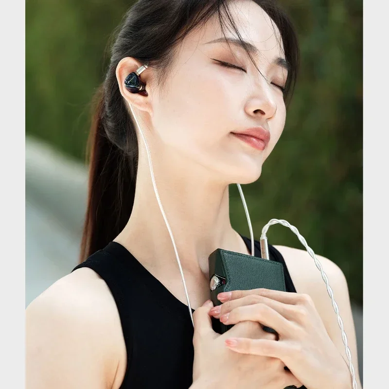 Wired Earphones QoA Mimosa 1 DD +1 Planar IEMs In Ear HIFI Wired Earphone Music Monitor Headphone with 0.78 2pin Cable 3.5/4.4mm Plug
