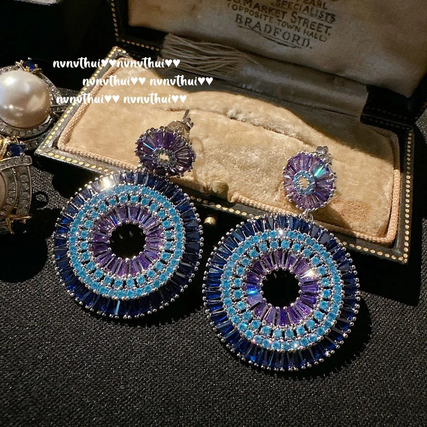 

Chrysanthemum Gem Flower Earrings Pearl Square Sugar Zircon Earrings Middle Ancient