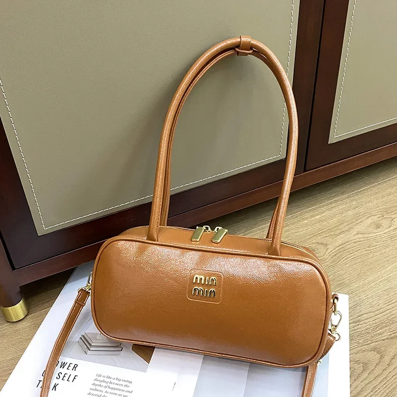 حقيبة ساعي نسائية أنيقة بلون موحد 2025، حقيبة بوسط...