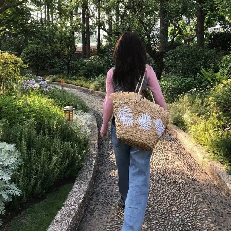 Summer Stripe Tote Bag Straw Bag Women's New Beach Seaside Outdoor Travel Vacation Large Capacity Shoulder Bag Portable Basket