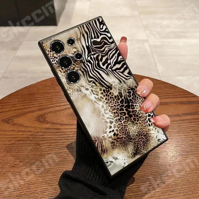 Leopard Print Pattern Phone Case Cover