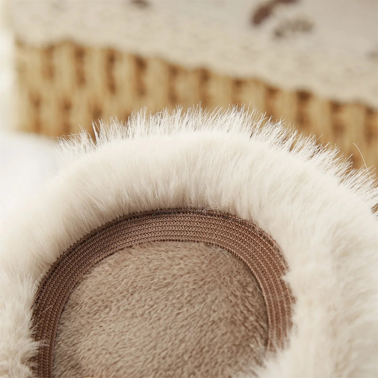 Innovative Beige Earmuffs Foldable Imitation Rabbit Fur Plush Warm Woman Ear Bag for Best Friends Christmas Gifts