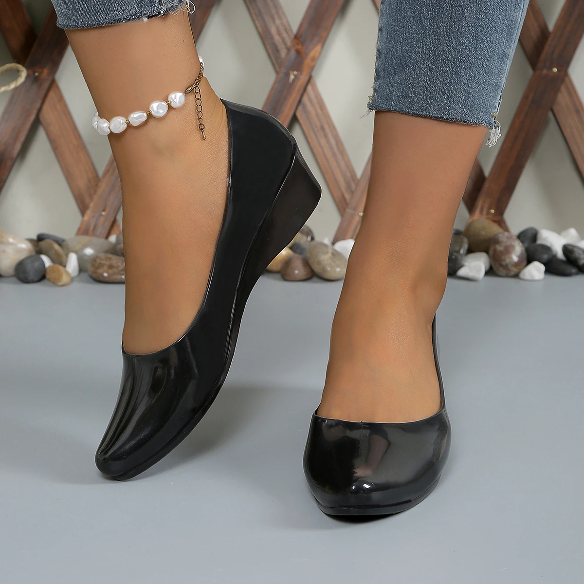 패셔너블하고 캐쥬얼 얕은 입 싱글 슈즈, 플랫 솔 힐, 외부 샌들, 단색 여성 신발, 여름 신상 