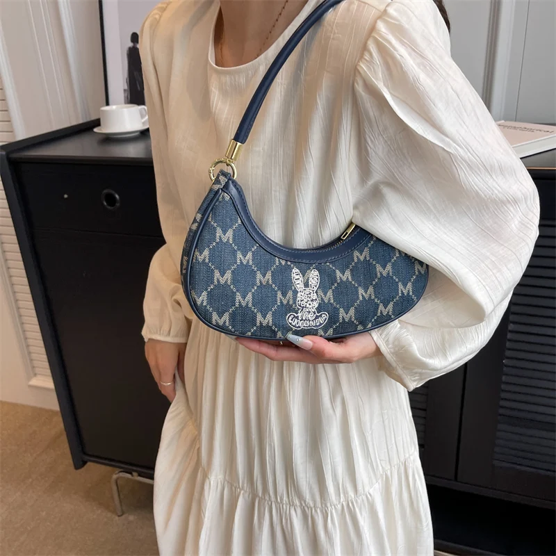 Louis Vuitton Bag Crossbody Half-moon Style