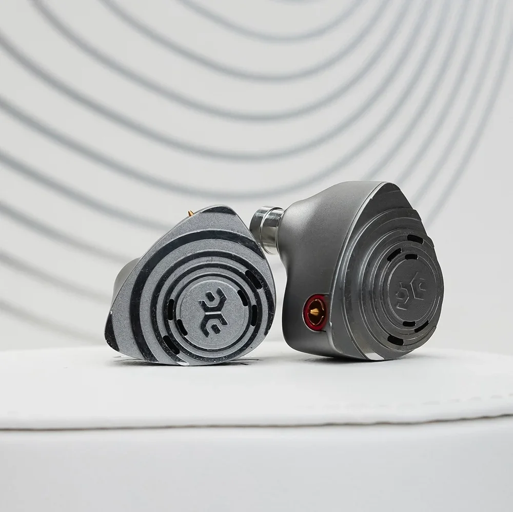 Elysian Acoustic Labs Pilgrim 1 LSR DD+3 Sonion BA Hybrid In-Ear 