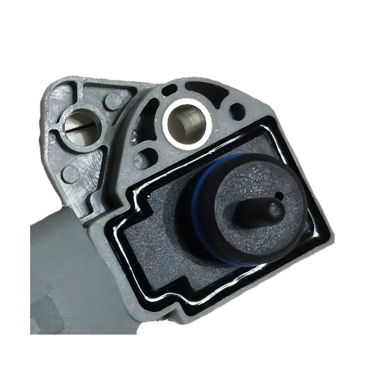 

Fuel Pressure Sensor on Fuel Rail for Volvo Xc70 Xc90 Xc60 V50 V70 S60 01-12 Intake Pressure Sensor 0261230110 8699449