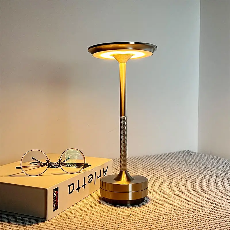 Lampe bureau rechargeable magnétique Stud