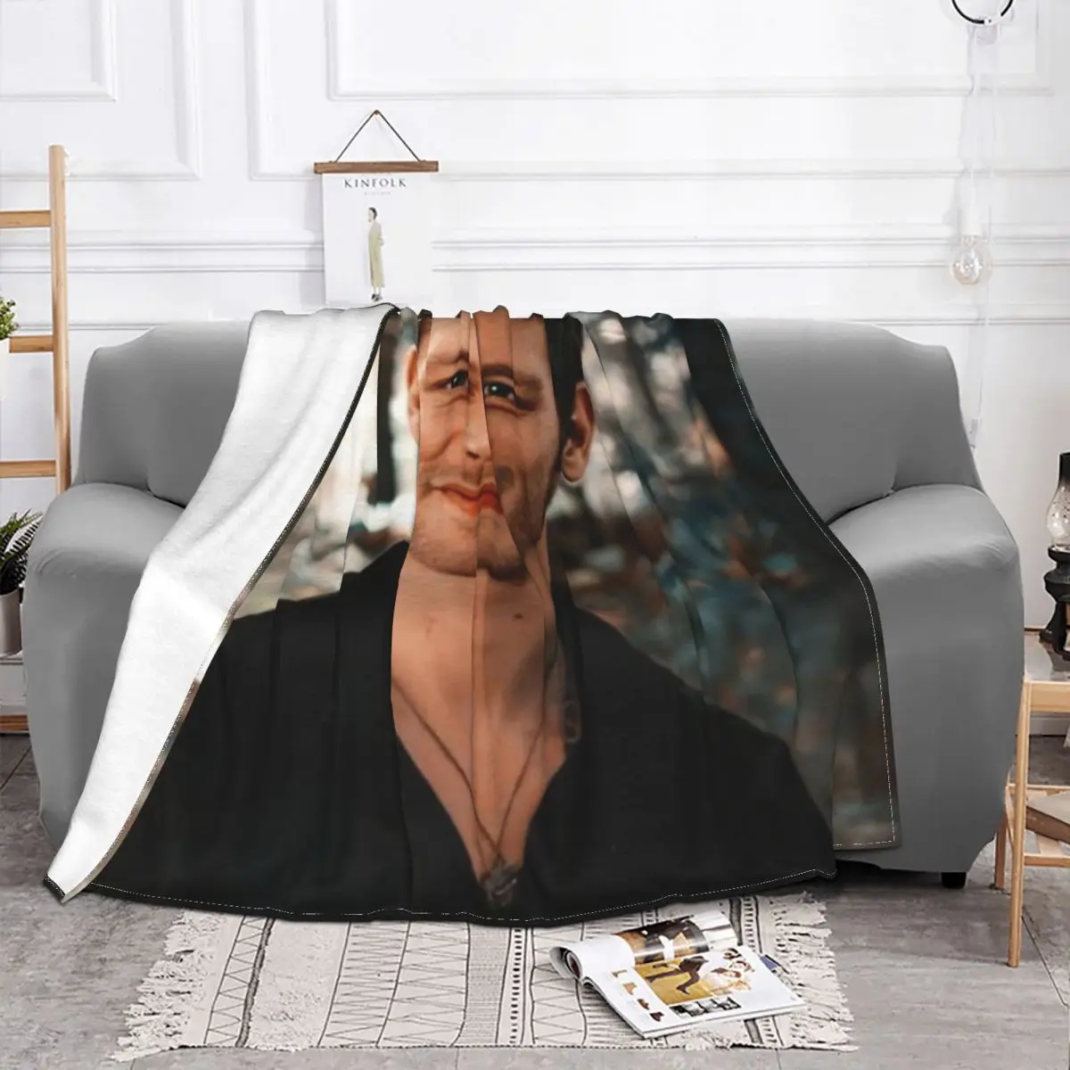 Klaus Tvd Blanket