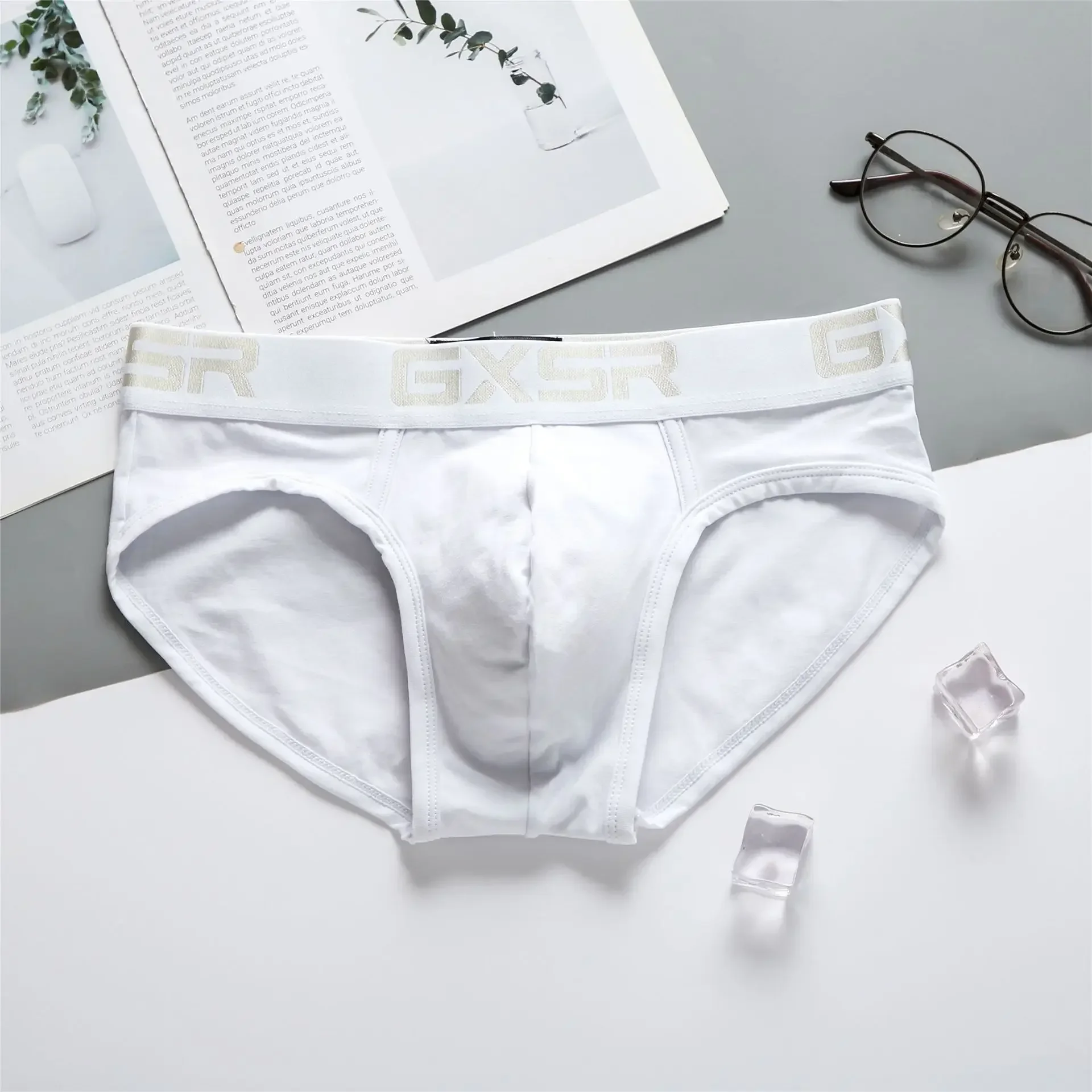 New men's cotton underwear with low waist, breathable and comfortable solid color basic men's briefs 4
