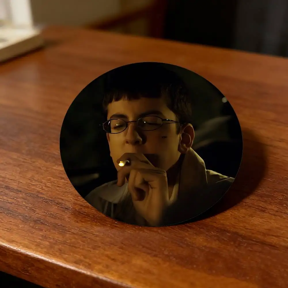 Humorous Mclovin Badge Lapel Pin – Tinplate Brooch for Bags & Accessories Gifts
