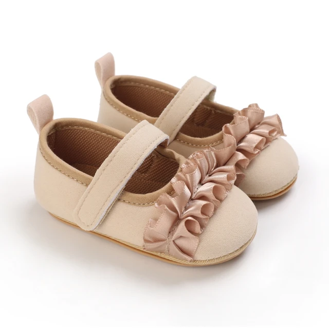 Baby Walking Shoes Golden Baby First Walkers Shoes Gold Princess Shoes Comfortable Soft Soled Non Slip Walking Shoes Pre-Walkers C-708 golden