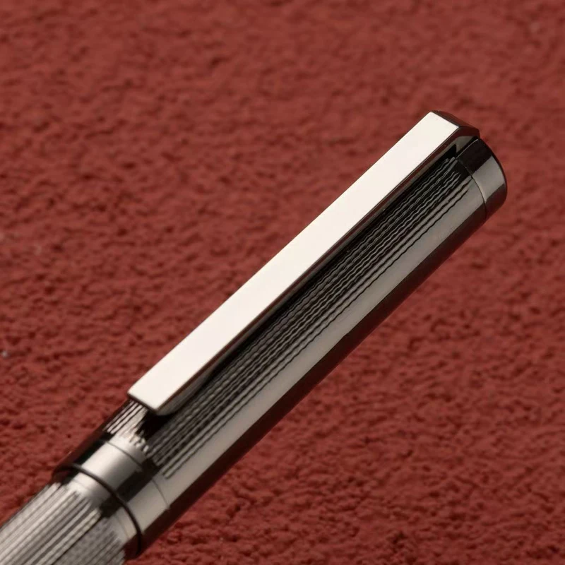 Metal Business Siging Pen Rollerball Gel Pen Smooth to Write Refillable Business Writing Pen for Wedding Hotel Reception 5