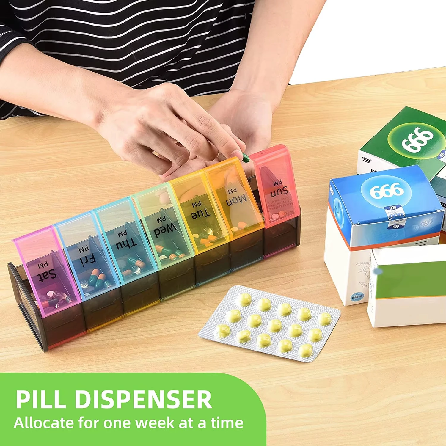 Extra Large Double-Sided Pill Organizer Extra Large Compartments Pill Case 7 Days Pill Dispensers BPA Free Travel-Friendly