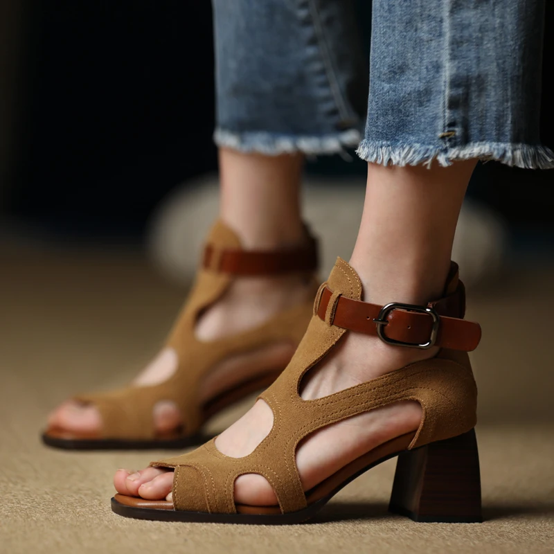 

Ботинки женские с открытым носком, на высоком каблуке 6,5 см