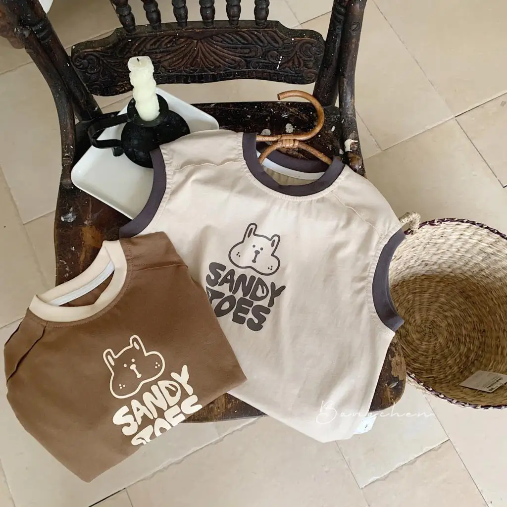 

Лето 2024, корейский стиль, детские топы для мальчиков, футболки для маленьких мальчиков с мультяшным медведем, универсальный хлопковый жилет для мальчиков