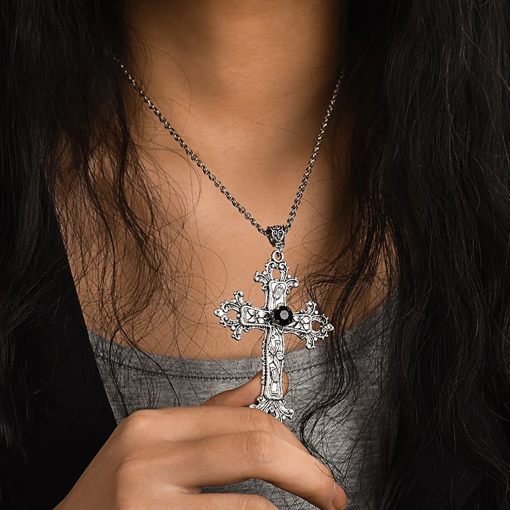 Y2k Punk Crystal Cross Necklace | Clavicle Chain Choker