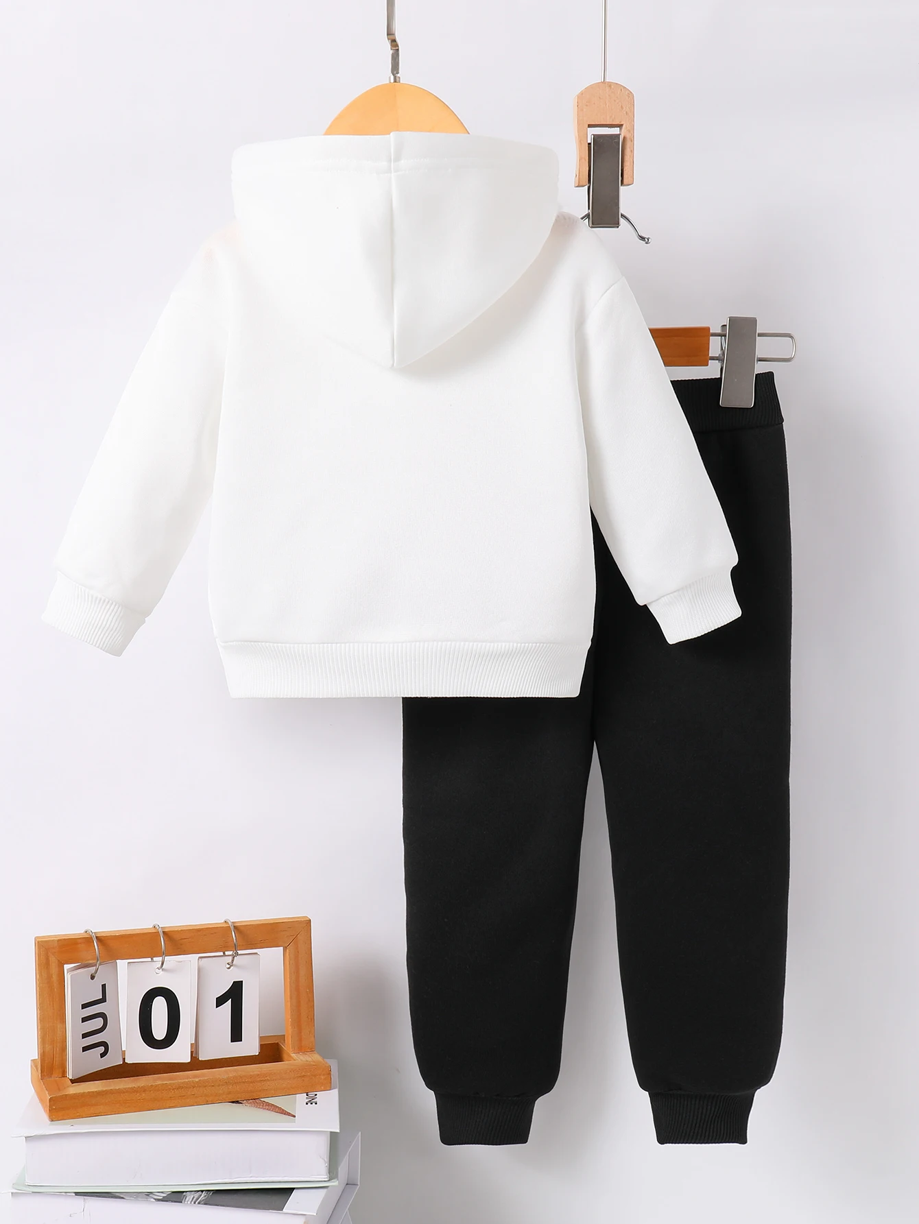 1-8yrs old kids Boy Basketball Fleece Hooded Sweatshirt Pants Outdoor Clothes Sets Cheap 2