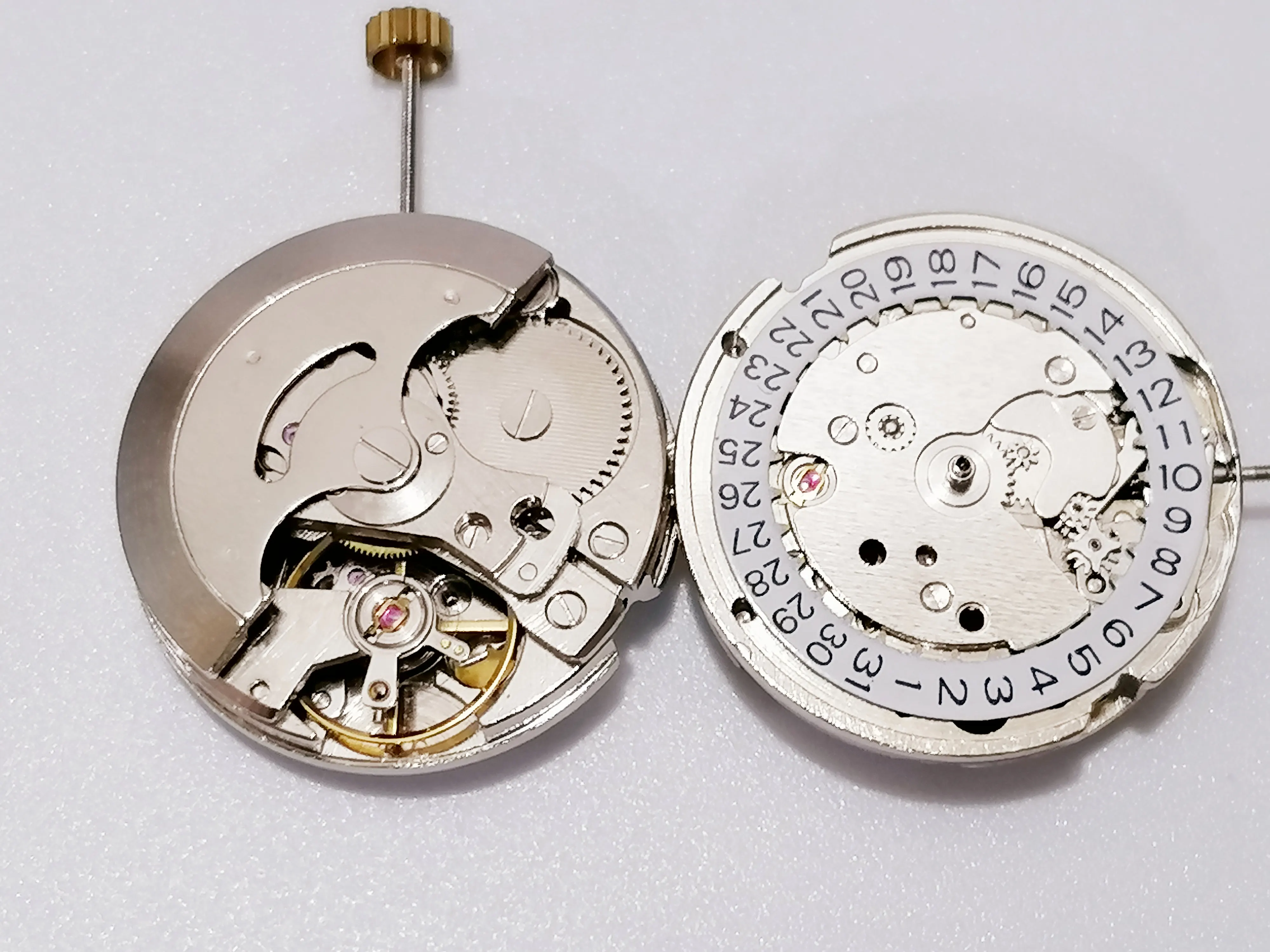 

Watch Movement 7120 Movement Dandong Movement Three-pin New Original Movement