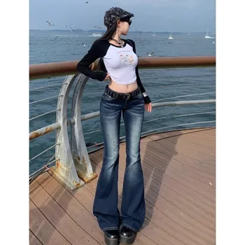 Women’s Y2K Flared Denim Jeans 1