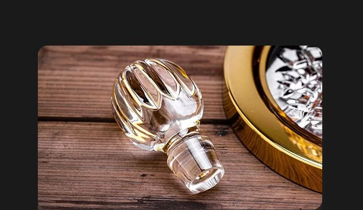 Description Picture 6 of item1100ml Drawing Gold Rotating Crystal Glass Decanter High-end Light Luxury Wine Decanter Rotating Tumbler Gyro Decanter