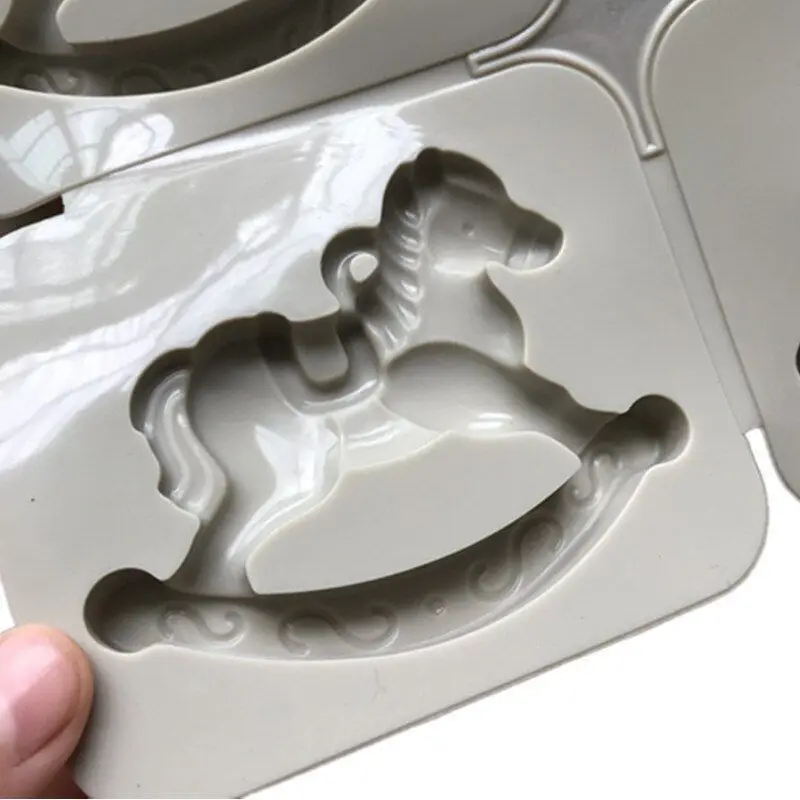 Silicone 4 Cavity Trojan Horse Shape Aromatherapy Mold Handmade Tools Perfume Soap Resin Craft 1pcs