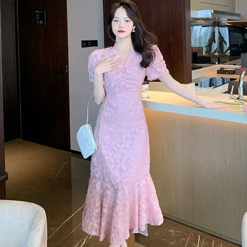 

2023 Women's Dress New Elegant Waist Slim Flowers Free Shipping