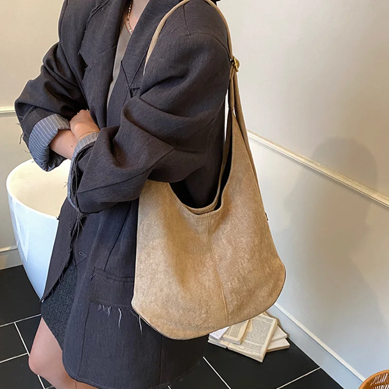 Women's High Capacity Pu Leather Shoulder Bag Winter New Fashion Retro Hobo Bag Luxury Brand Designer Handbags