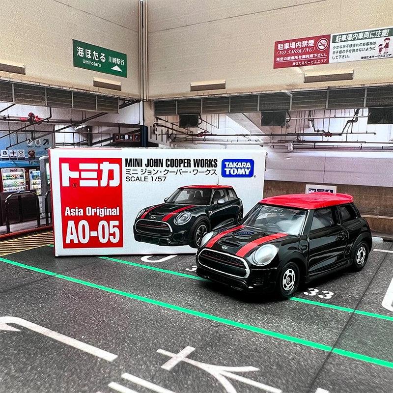 TOMY Alloy Car Mini John Cooper Works AO-05 1/57 Mini Cooper Model Toy Collection Ornamnets Children's Gifts