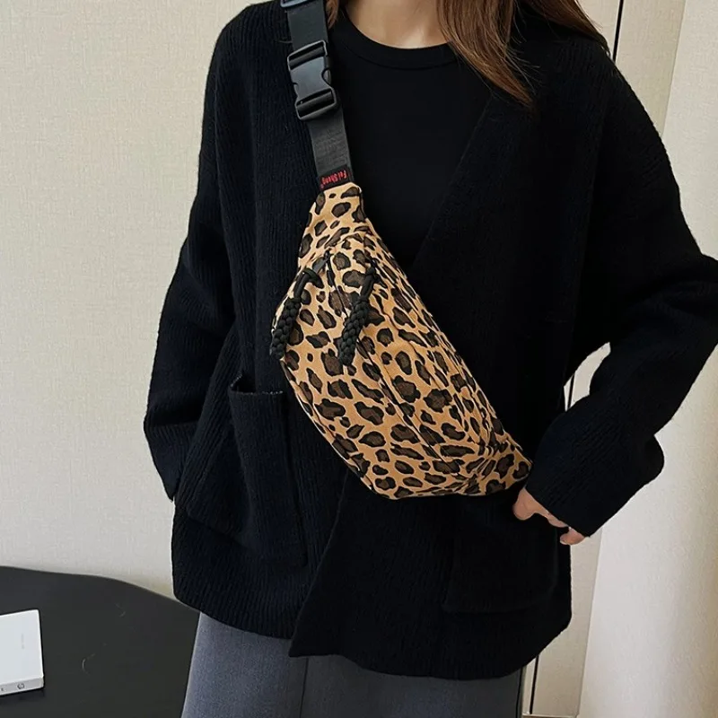Vintage Leopard Printed Canvas Fanny Packs For Women Stylish