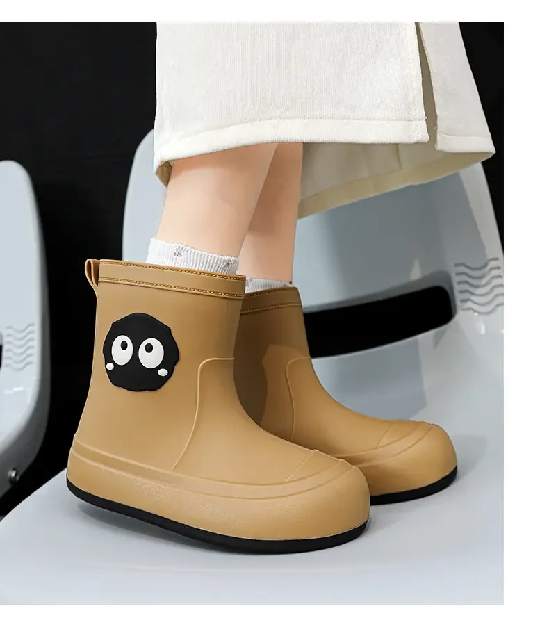 NEW Women's High Top Cover Foot Rain Shoes Thick Bottom Non Slip Waterproof Oil Resistant Kitchen work Shoes Water Shoes