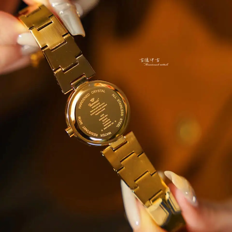 Sapphire Crystal 24k gold plated new design women watch Japanese