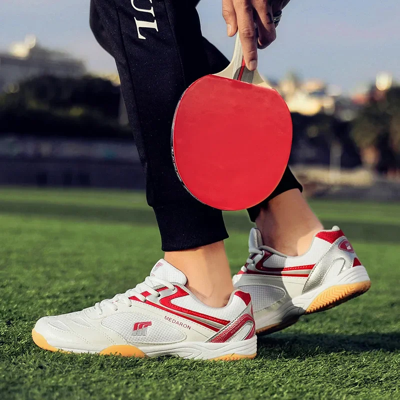 Professional Men's and Women's Table Tennis Shoes Spring Lightweight Badminton Shoes Men's Lace-up Breathable Volleyball