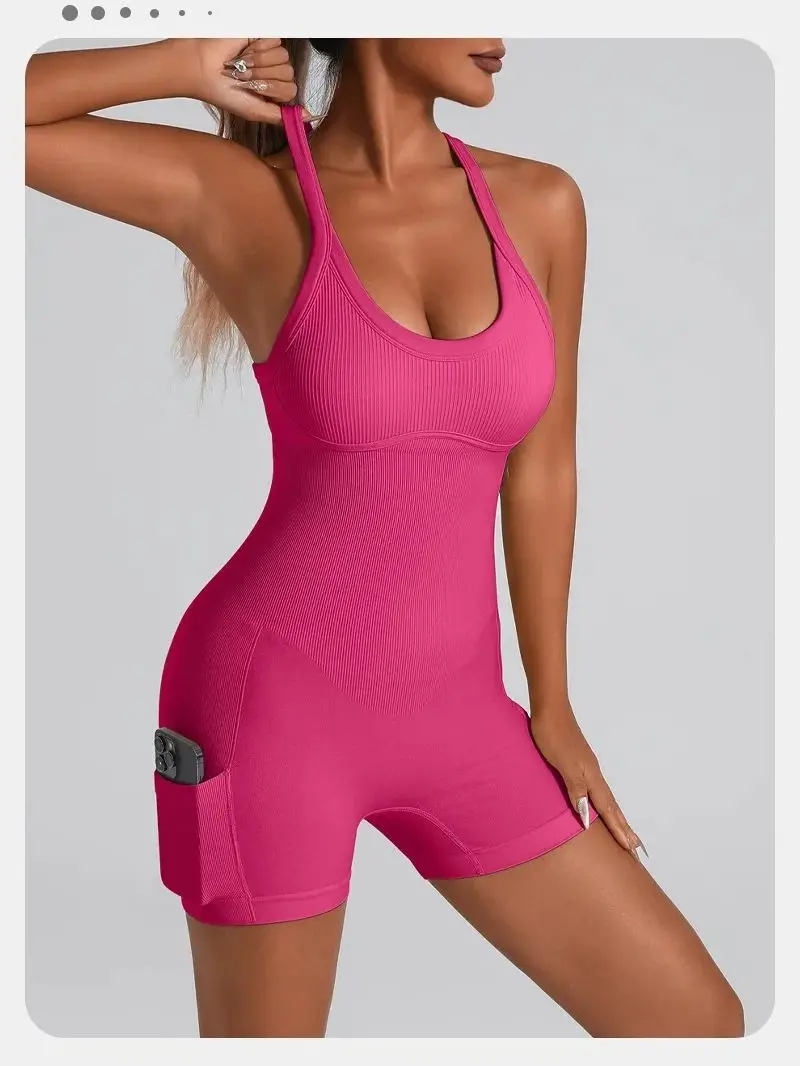 Soutien-gorge de sport intégré, body de yoga à dos croisé, justaucorps de sport sexy à dos nageur avec short et rembourrage pour femmes