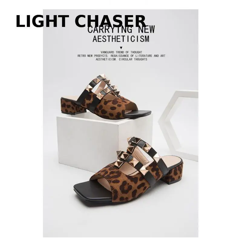 

Explosive Ladies Slippers New Summer Square Head Leopard Print Thick Heel Slippers Women's Sensual Outer Wear High Heel Slippers