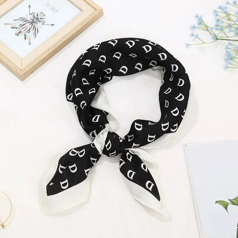 10D letter Black 70*709