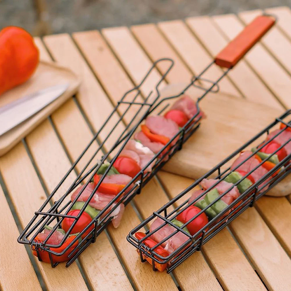Wooden Handle Barbecue Cage Outdoor Camping Barbecue Net Square Meat and Vegetable Tube 1PC