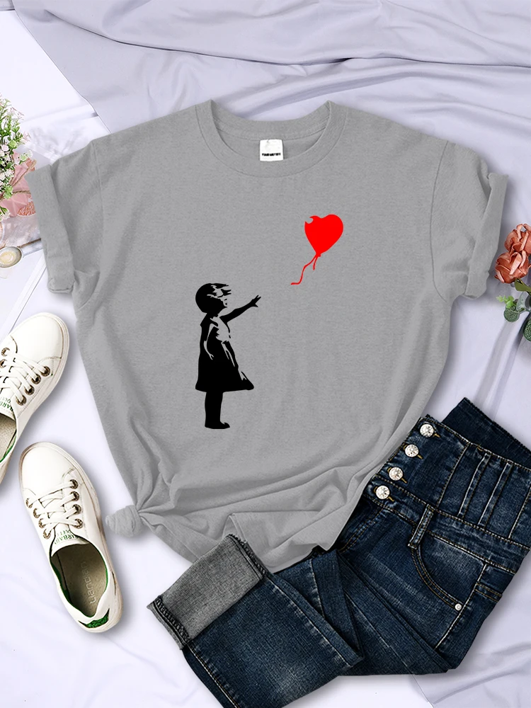 ตัวเลือกสินค้า เสื้อยืดลายบอลลูน ใส่สบายสไตล์ Street Hip Hop