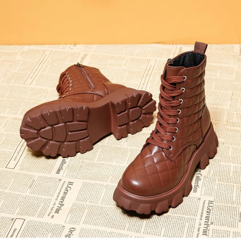 short Boots Women's Autumn Wear In The Tube To Increase The New Wild Spring and Autumn New High-top Fashion Short Boots Shoes