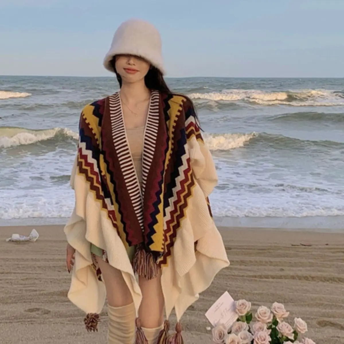 

2023 New Ethnic Style Tassel Shawl Women's Outerwear Coat Cape Travel Wear