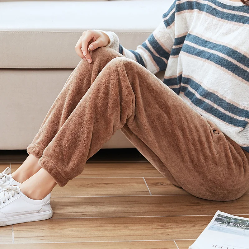 KHAKI PANTS2
