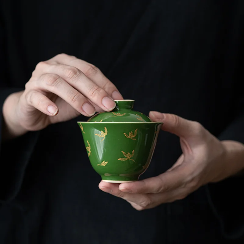 Teacup Green gilded covered bowl Tea making bowl Kung Fu Tea Set Ceramic cup Sancai covered Colored glaze tea cup set