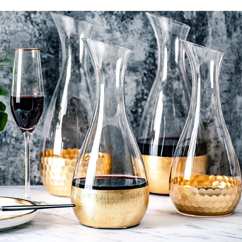 Description Picture 2 of itemLead-free Crystal Glass Bottle Decanter European-style Household Wine Brandy Champagne Dispenser Set