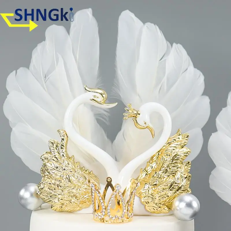 1 Pair Romantic Crown Swan Cake Topper Flamingo Cake Dessert Baking Decor Ornament Birthday Wedding Decoration Supplies cake topper cake toppers cake decorations gold leaf cake decorations birthday party supplies party decorations cake baking tools