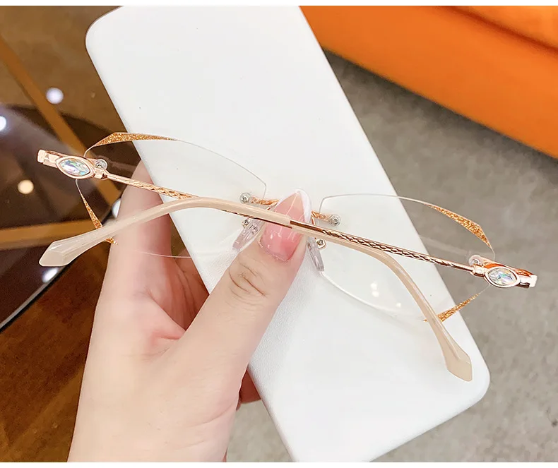 

2023 Luxury Fashion Rimless Reading Glasses Women Men Ultralight Business Presbyopia Eyeglasses Anti Blue Light Blocking Lens