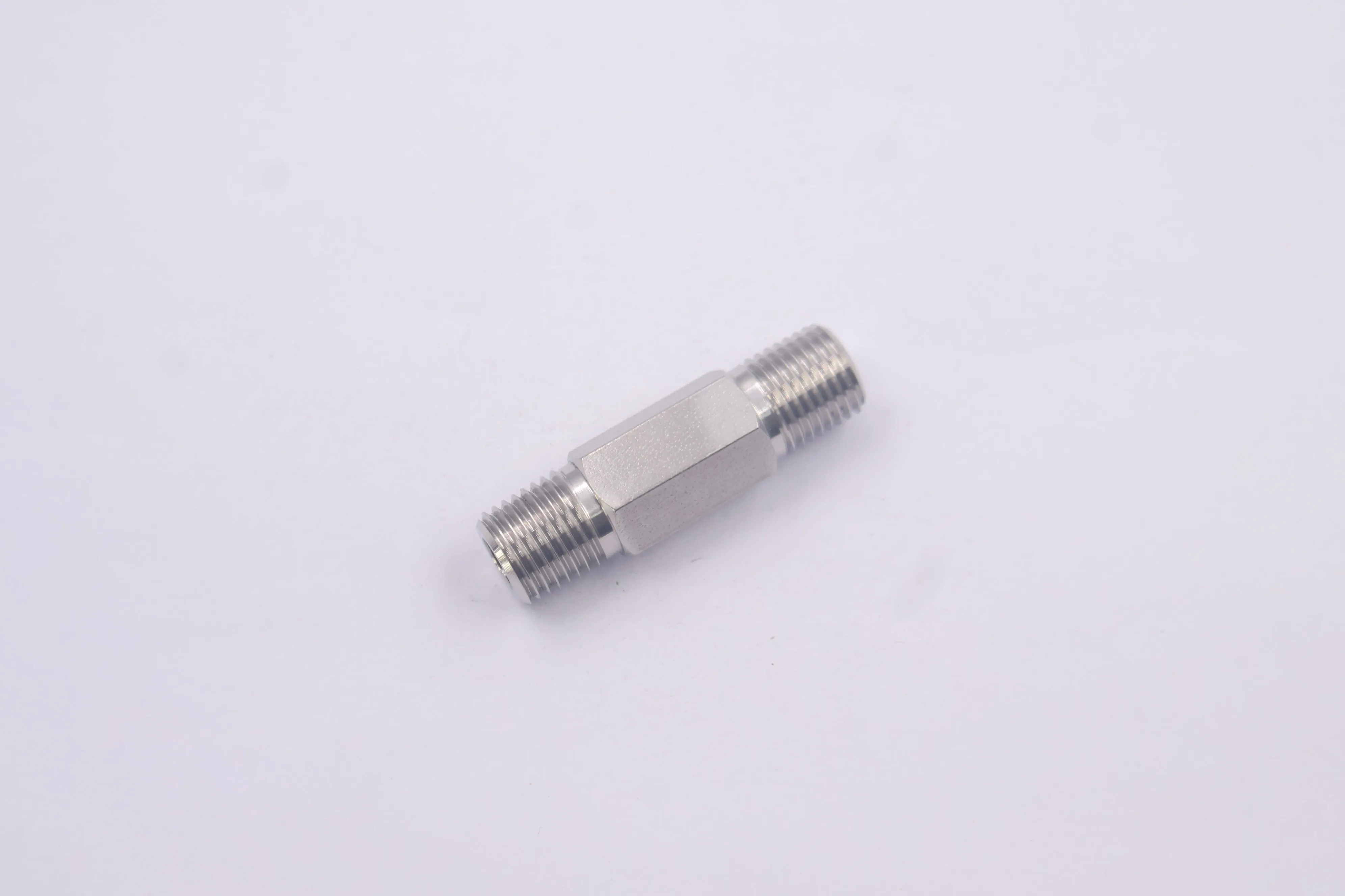 SS-4-HLN-4.00, Stainless Steel Pipe Fitting, Hex Long Nipple, 1/4 in. Male NPT, 4 in. Lengt