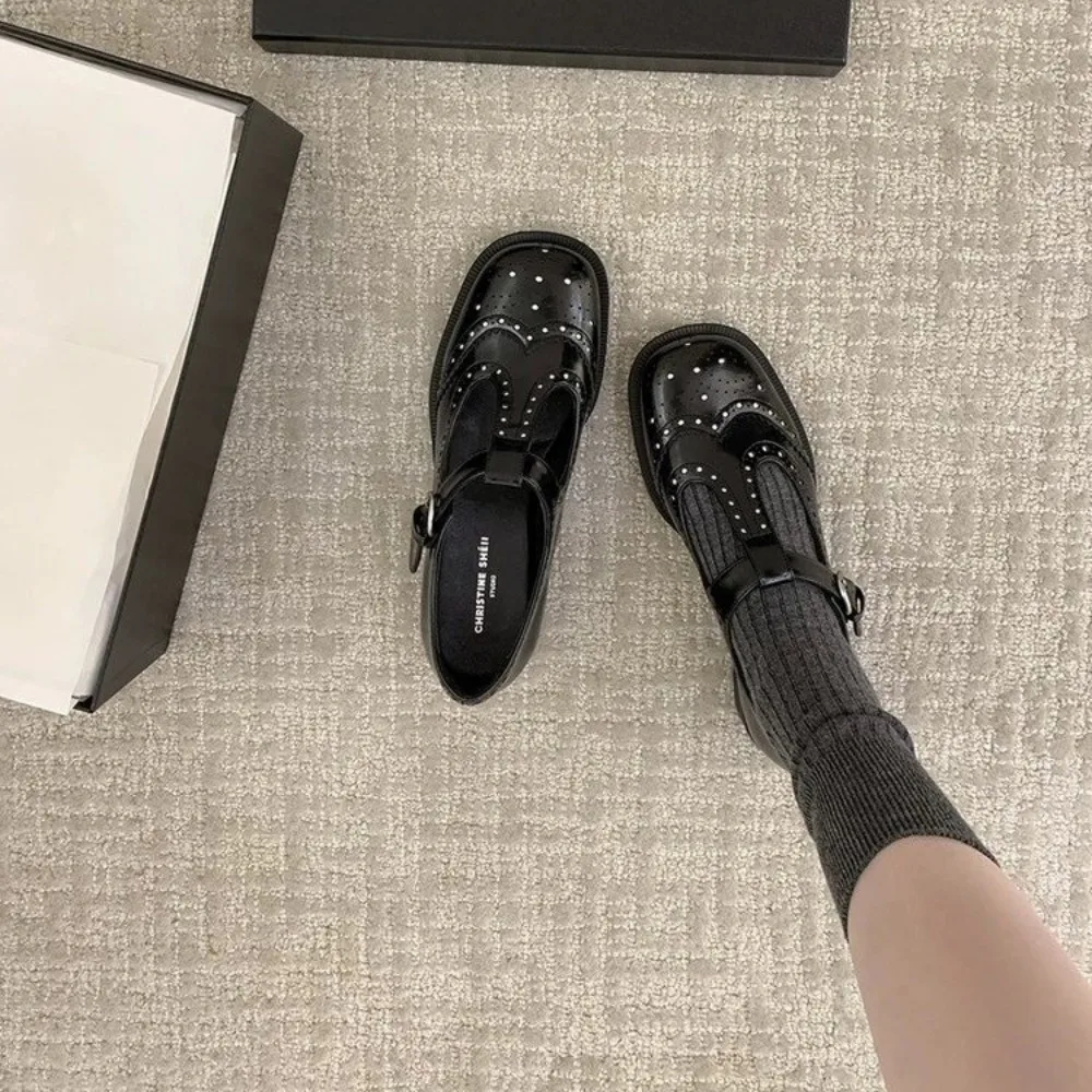 Women Genuine Leather Flat Shoes New British Style Low Heeled Casual Shoes Buckle Strap Mary Jane Luxury Designer Loafers Woman 4