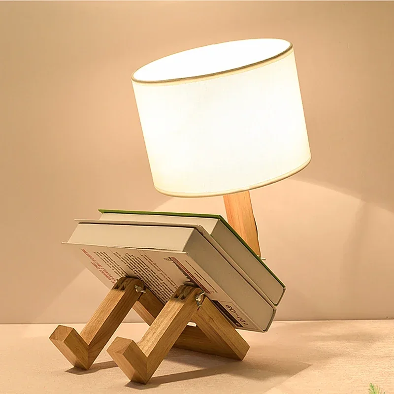 창의적인 테이블 램프 나무 로봇 모양 LED 북유럽 아트 책상 조명, 눈 보호 독서 및 침실 책상 야간 조명, 홈 장식